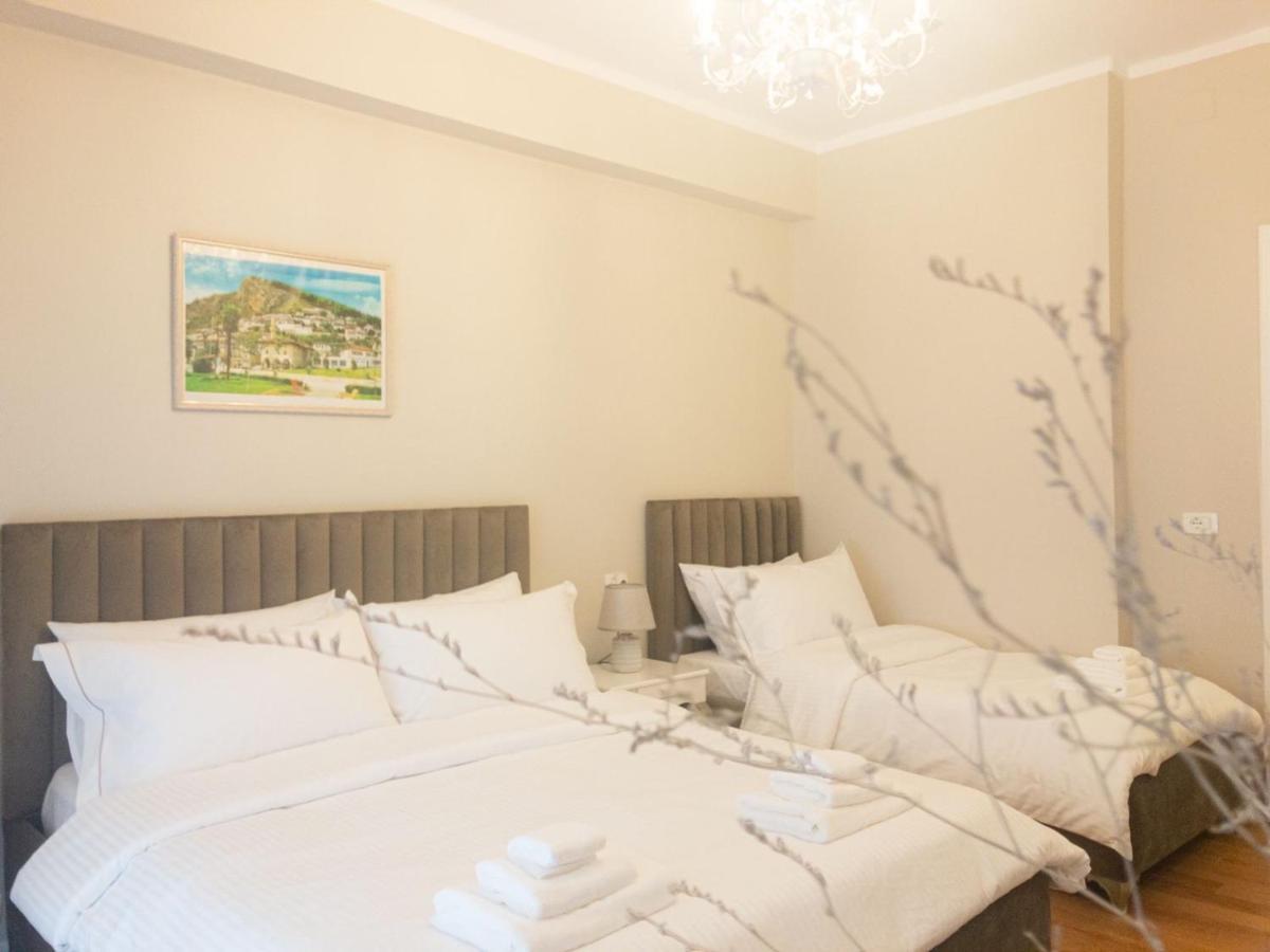 Olimpia Inn Berat Kültér fotó